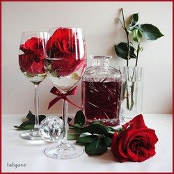 Пазл: Розы и вино