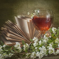 Пазл: Вино и весна