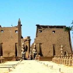 Пазл: Древний храм в Луксоре