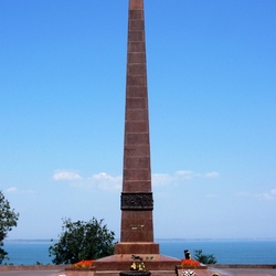 Пазл: Памятник Неизвестному матросу