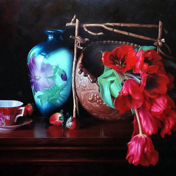 Пазл: Натюрморт с голубой вазой и тюльпанами