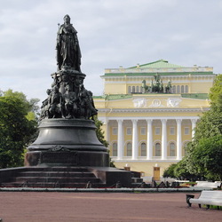 Пазл: Санкт-Петербург.Памятник Екатерине II