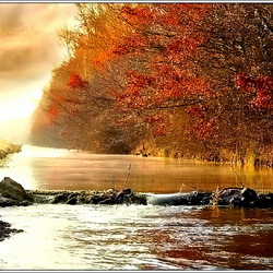 Пазл: Осень над рекой