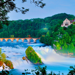 Пазл: Голубая река