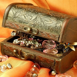 Пазл: Старая шкатулка