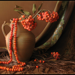 Пазл: Рябиновые бусы