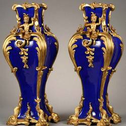 Пазл: Старинные вазы