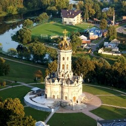 Пазл: Храм Знамения Богородицы