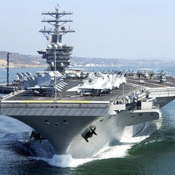 Пазл: Авианосец