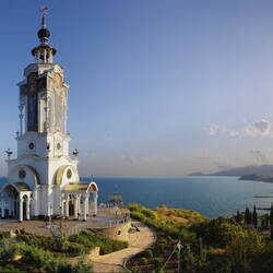 Пазл: Храм Святителя Николая в Малореченском 