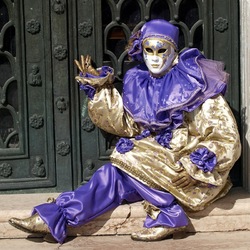 Пазл: Венецианская маска