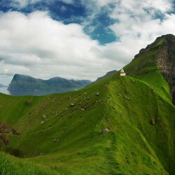 Пазл: Маяк на живописном утёсе 