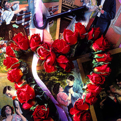 Пазл: Сердце из роз и старинные открытки