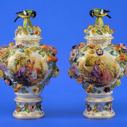 Пазл: Антикварные вазы