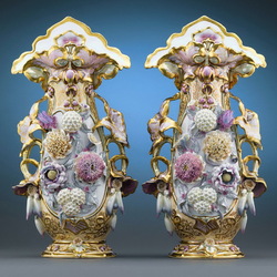 Пазл: Антикварные вазы