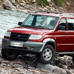Пазл: Уаз Патриот