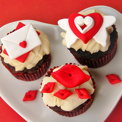 Пазл: Праздничные капкейки