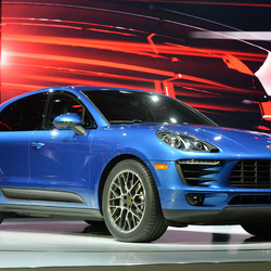 Пазл: Порше Макан