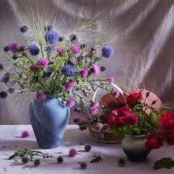 Пазл: Букет с колючкой 