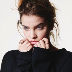 Пазл: Барбара Палвин