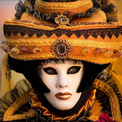 Пазл: Венецианская маска