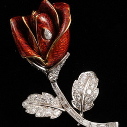 Пазл: Брошь