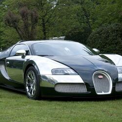 Пазл: Бугатти Вейрон
