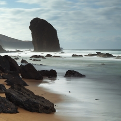 Пазл: Черные скалы