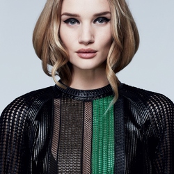 Пазл: Роузи Хантингтон-Уайтли