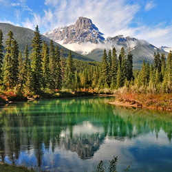 Пазл: Горное озеро