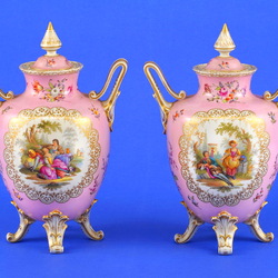 Пазл: Антикварные вазы