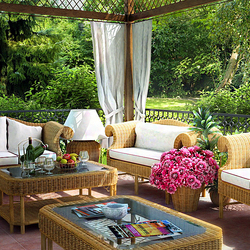 Пазл: На террасе