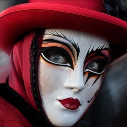 Пазл: Венецианская маска