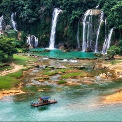 Пазл: Водопад Детьян в провинции Гуанси, Китай