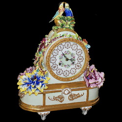 Пазл: Часы в фарфоре