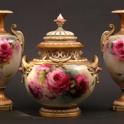 Пазл: Антикварные вазы