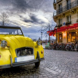 Пазл: Желтый автомобиль
