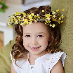 Пазл: Девочка в венке