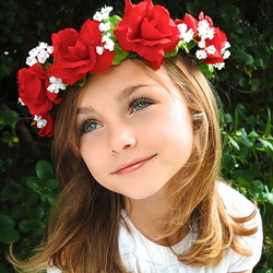 Пазл: Девочка в венке