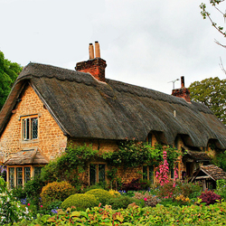 Пазл: Английский домик