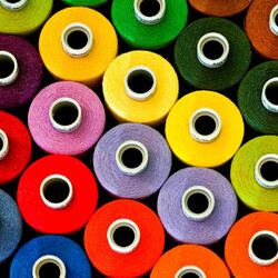 Пазл: Нитки