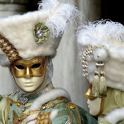 Пазл: Венецианские маски