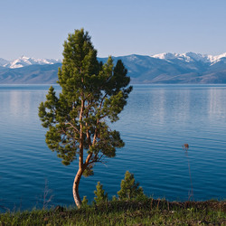 Пазл: Горное озеро