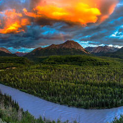 Пазл: У подножья гор  