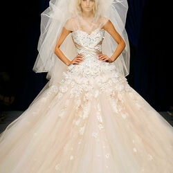 Пазл: Свадебное платье