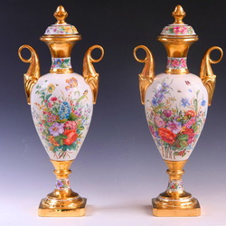 Пазл: Антикварные вазы