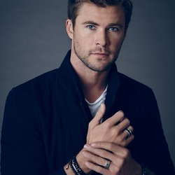 Пазл: Крис Хемсворт