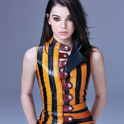 Пазл: Хейли Стейнфилд