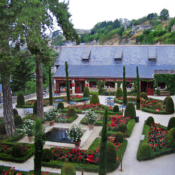 Пазл: Внутренний двор замка Кло-Люсе