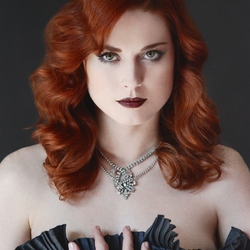 Пазл: Александра Брекенридж